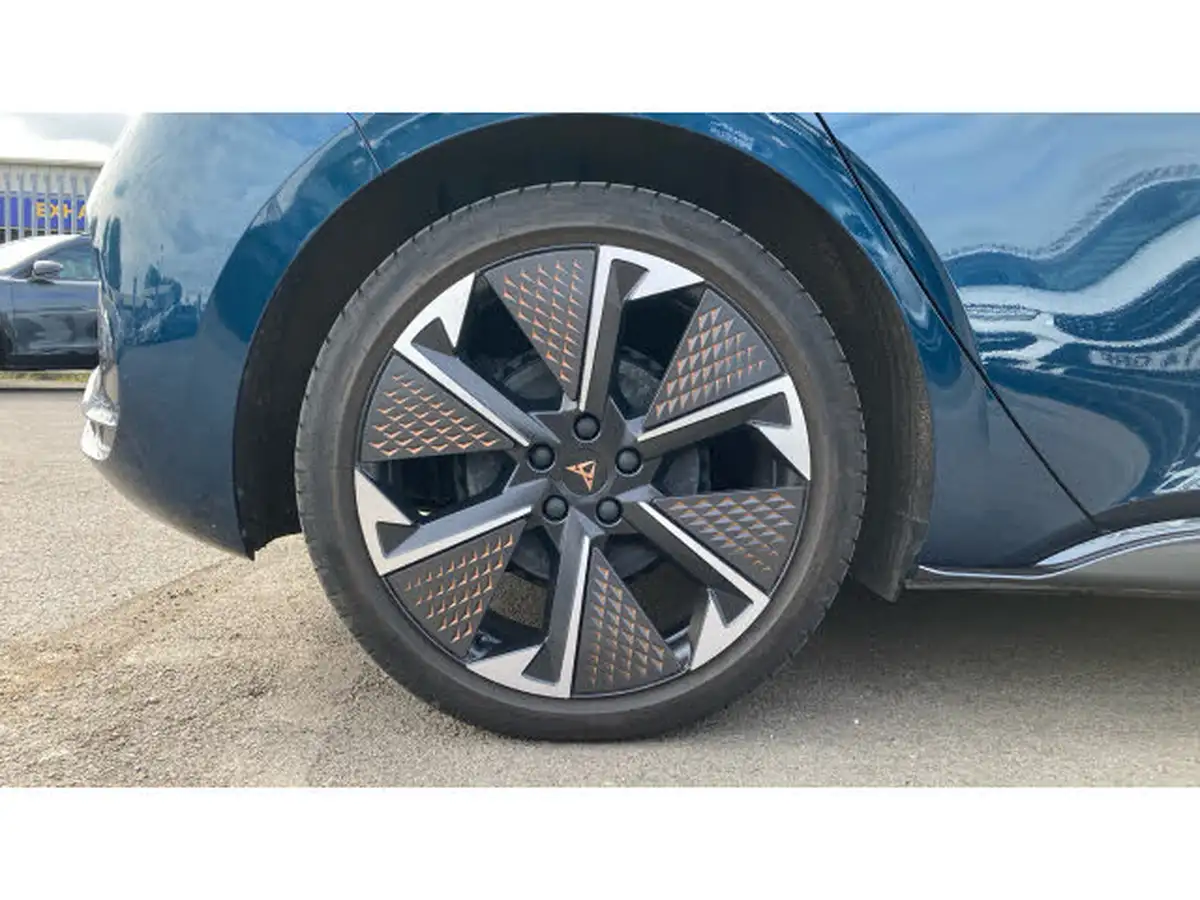 2024-cupra-born-e-v3-edition-big-6