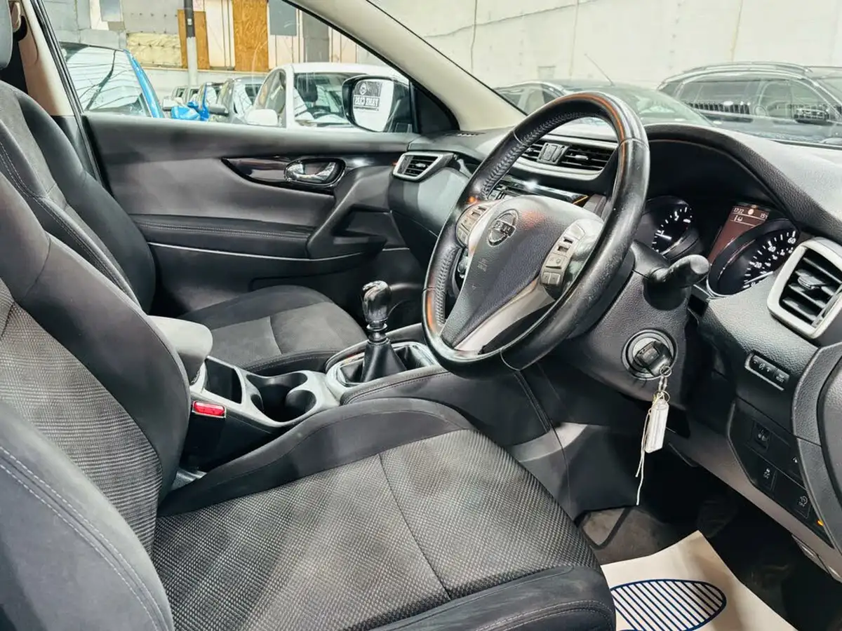 2016-nissan-qashqai-15dci-acenta-tech-pk-big-9