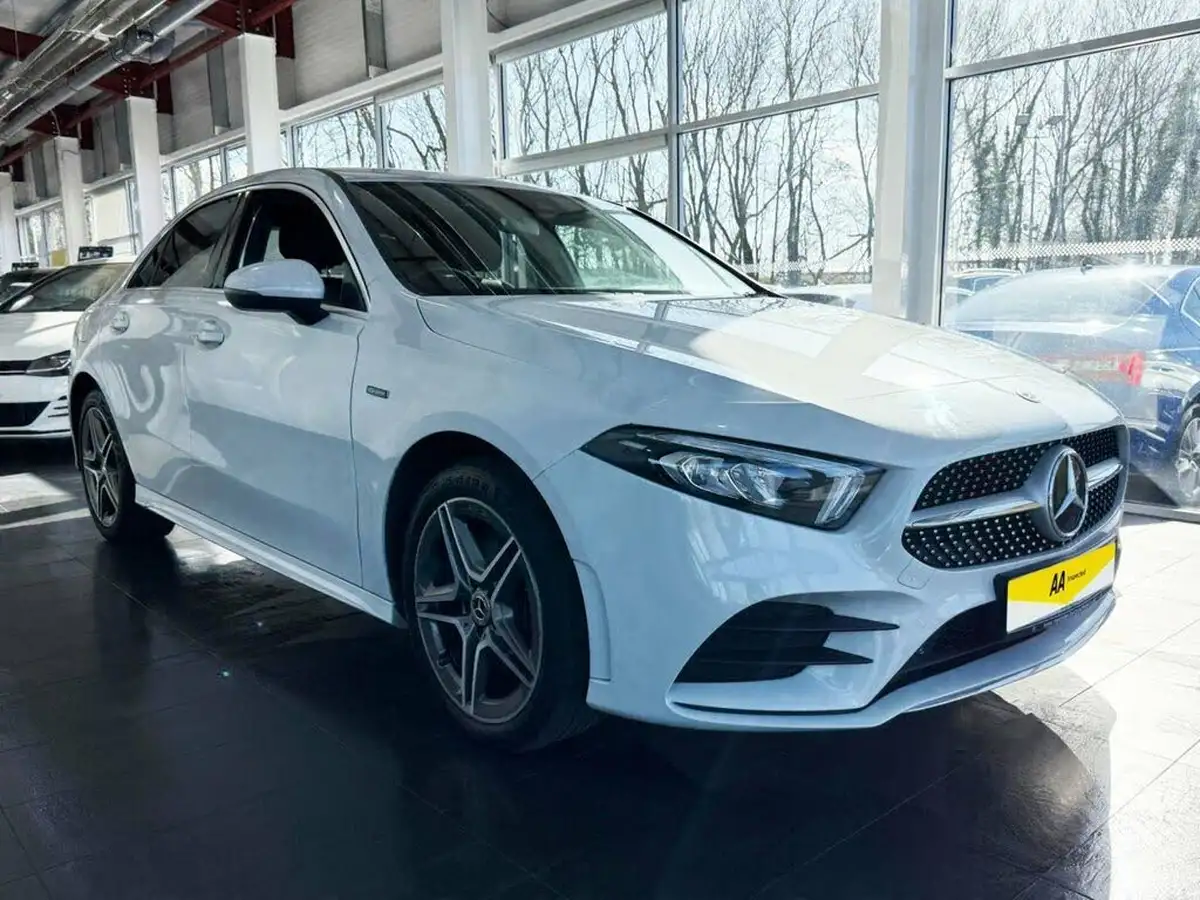 2020-mercedes-benz-a-class-13-a250e-amg-line-saloon-4d-big-3