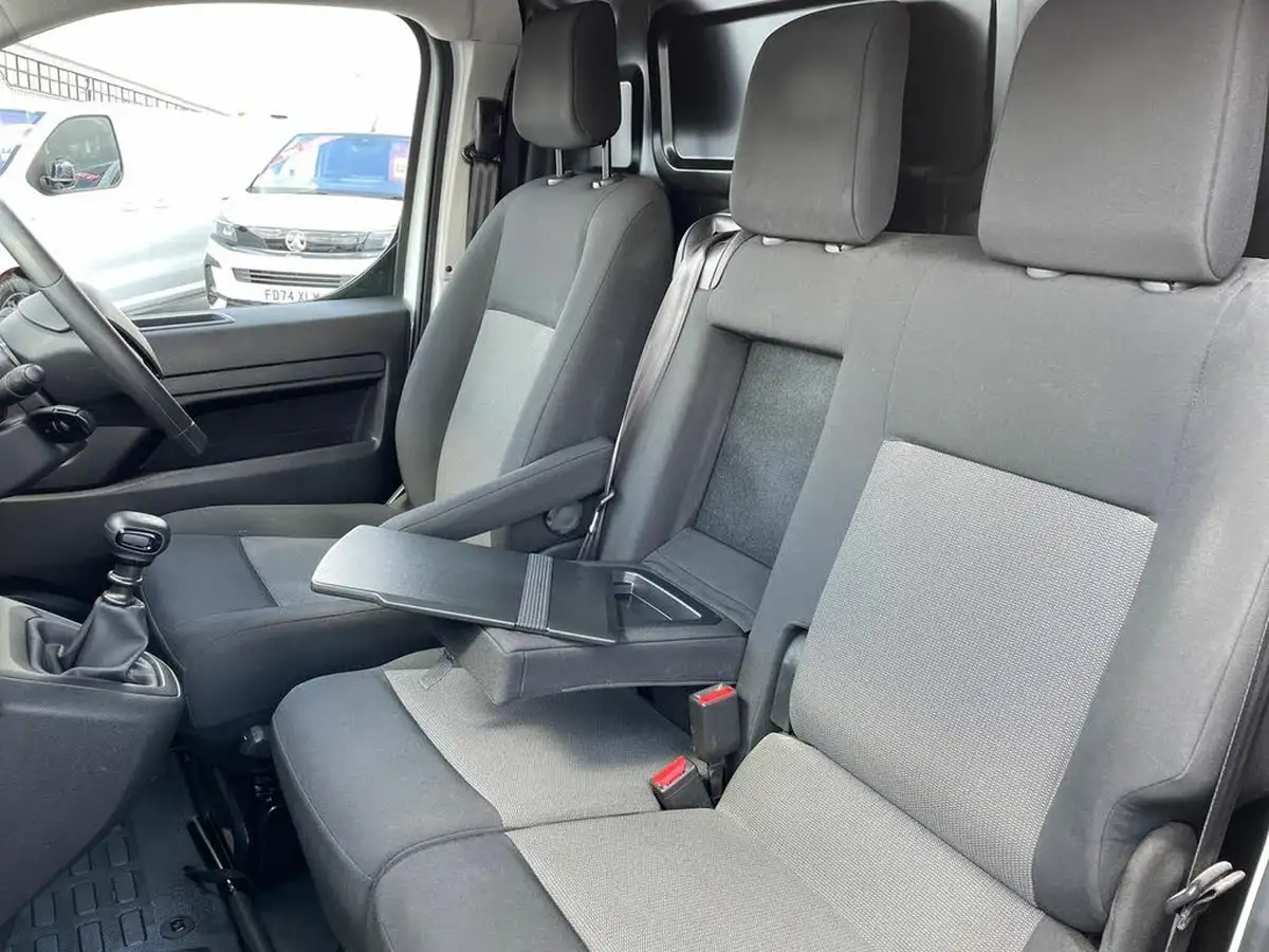 2024-vauxhall-vivaro-15td-2900-l1h1-pro-big-18
