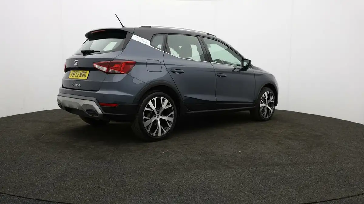 2022-seat-arona-10-tsi-xperience-lux-big-25