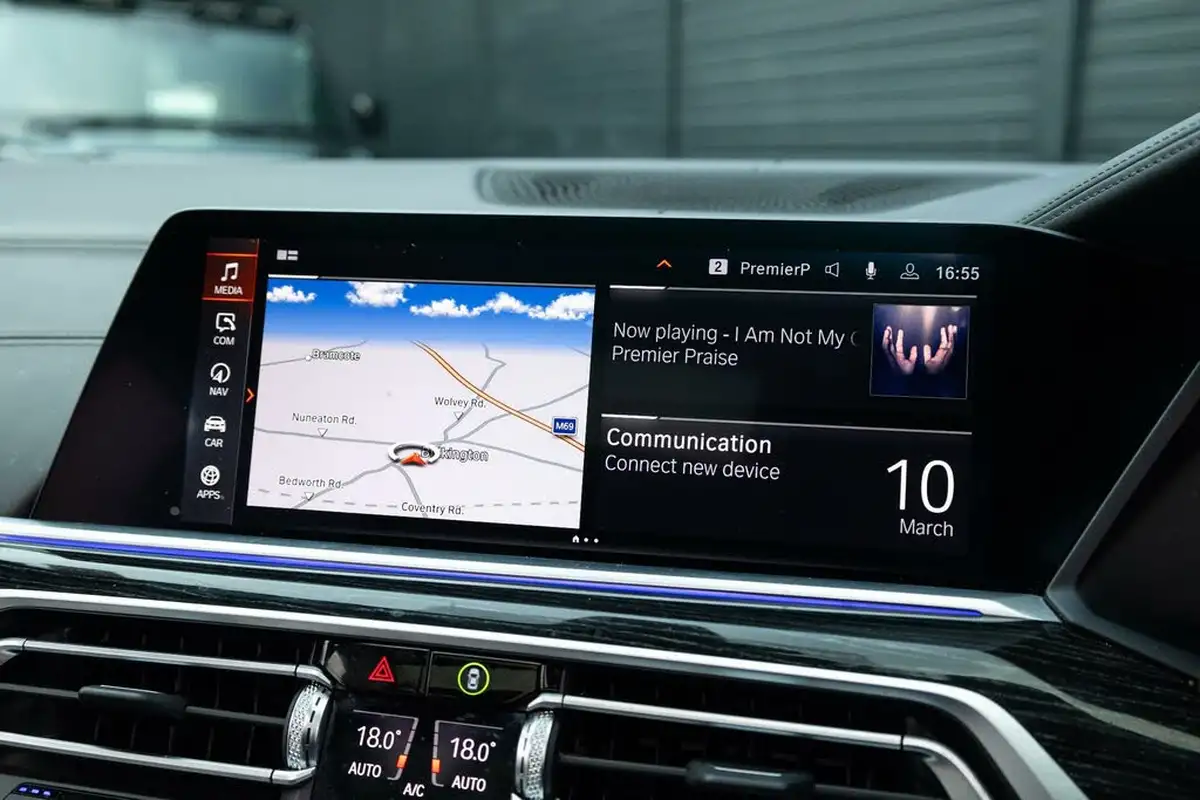 2020-bmw-x7-30td-m50d-big-38