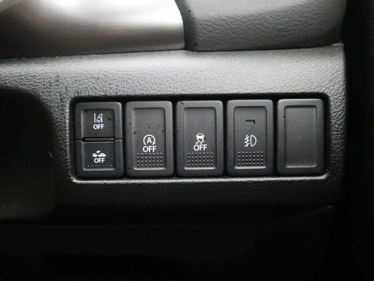 2025-suzuki-vitara-14-boosterjet-sz-t-big-19