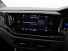 2022-volkswagen-polo-10-life-small-15