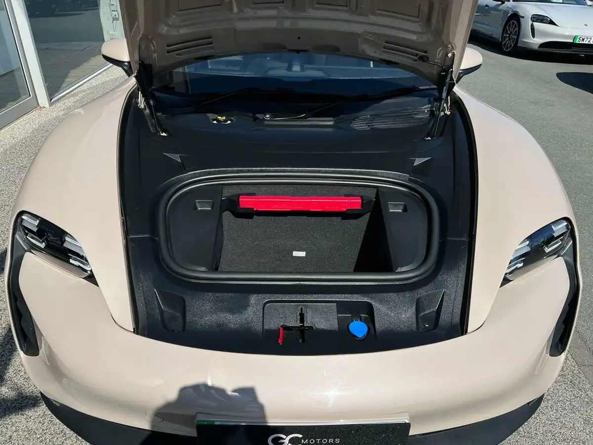 2023-porsche-taycan-e-4s-sport-turismo-530ps-big-21