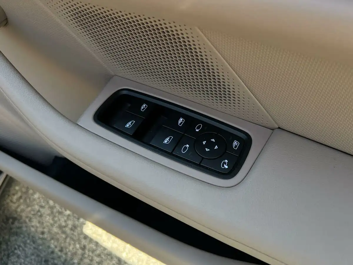 2023-porsche-taycan-e-4s-sport-turismo-530ps-big-69