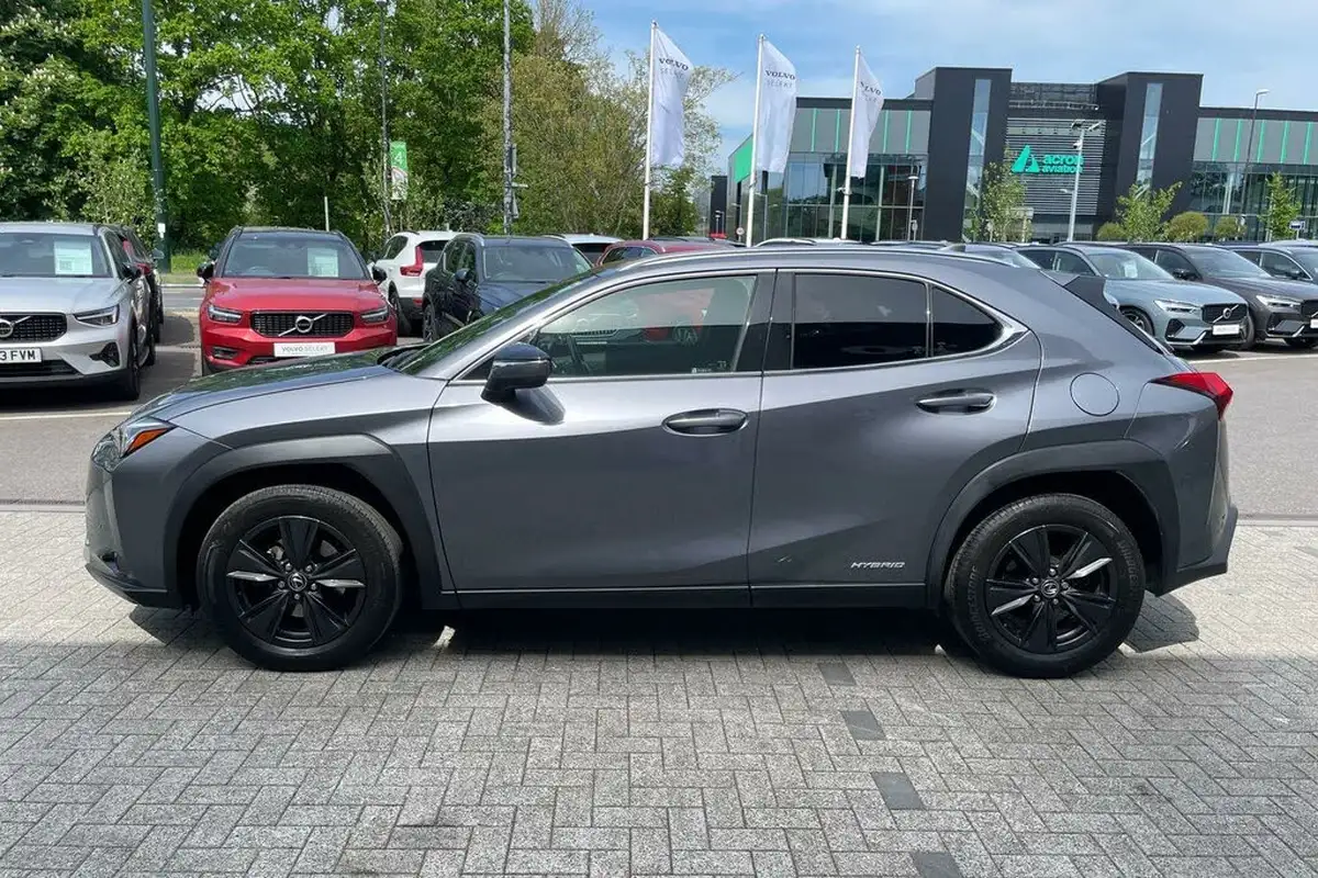 2021-lexus-ux-250h-20-ux-184bhp-without-navigation-big-9