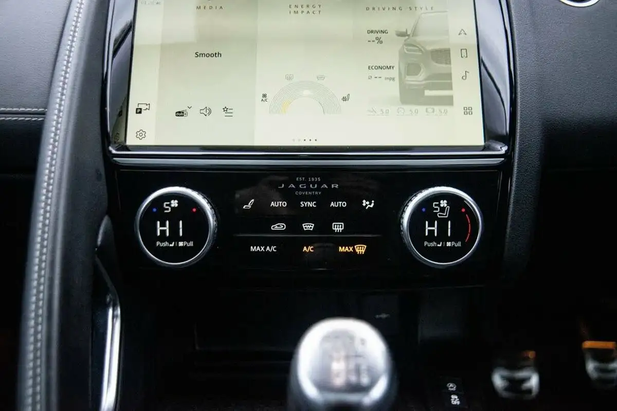 2021-jaguar-e-pace-20-d165-r-dynamic-se-big-19