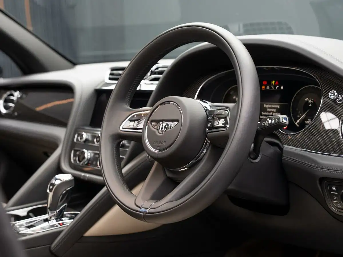 2022-bentley-bentayga-40-v8-s-big-17