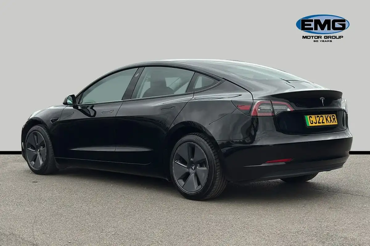 2021-tesla-model-3-e-standard-plus-big-3
