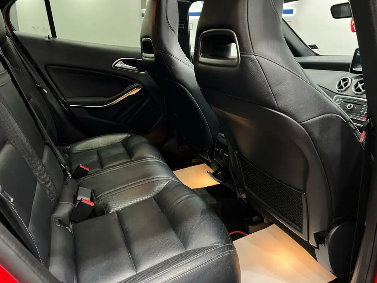 2015-mercedes-benz-gla-class-21d-gla-200d-amg-line-4matic-premium-plusss-7g-dct-big-53