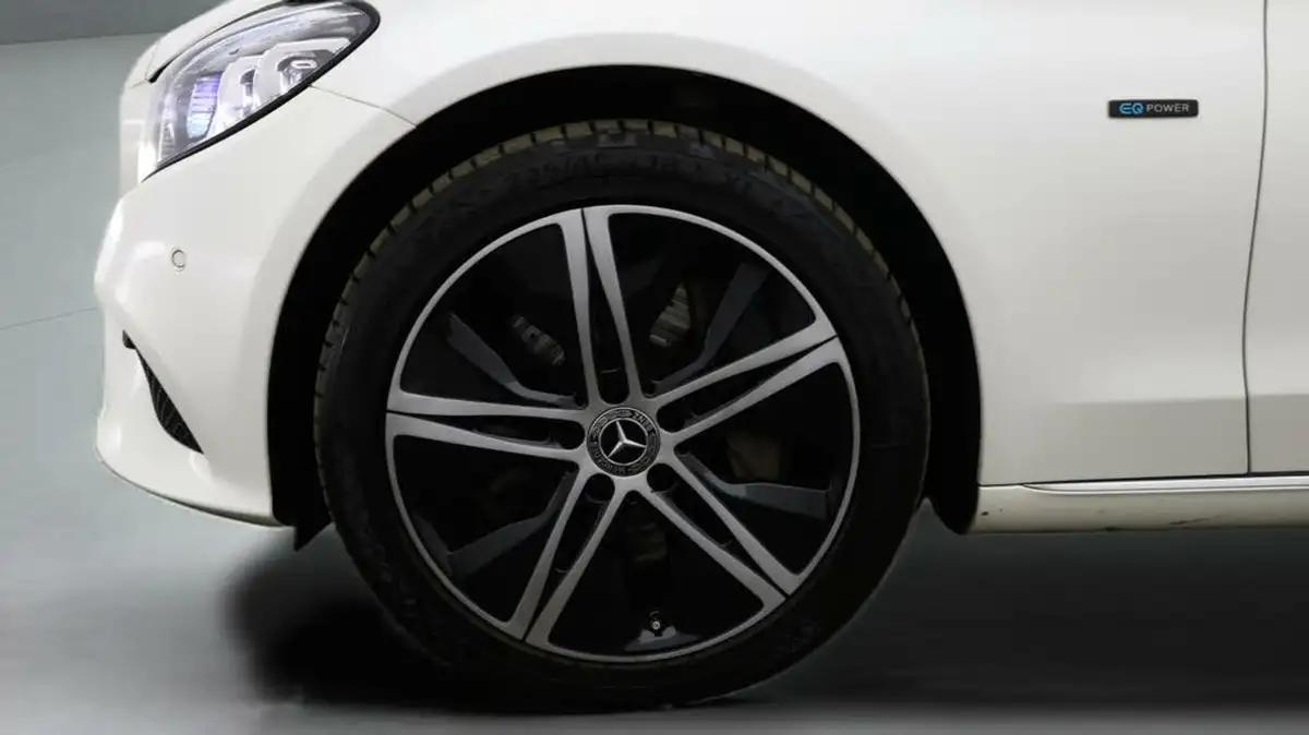 2021-mercedes-benz-c-class-20d-c300de-sport-edition-saloon-4d-big-17