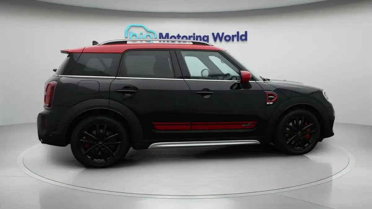 2022-mini-countryman-20-john-cooper-works-big-8