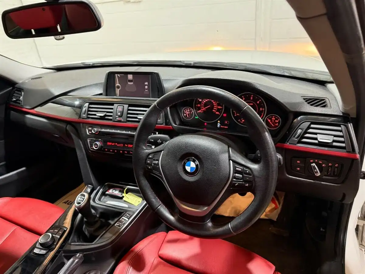 2012-bmw-3-series-20td-320d-sport-184bhp-ss-saloon-4d-big-33