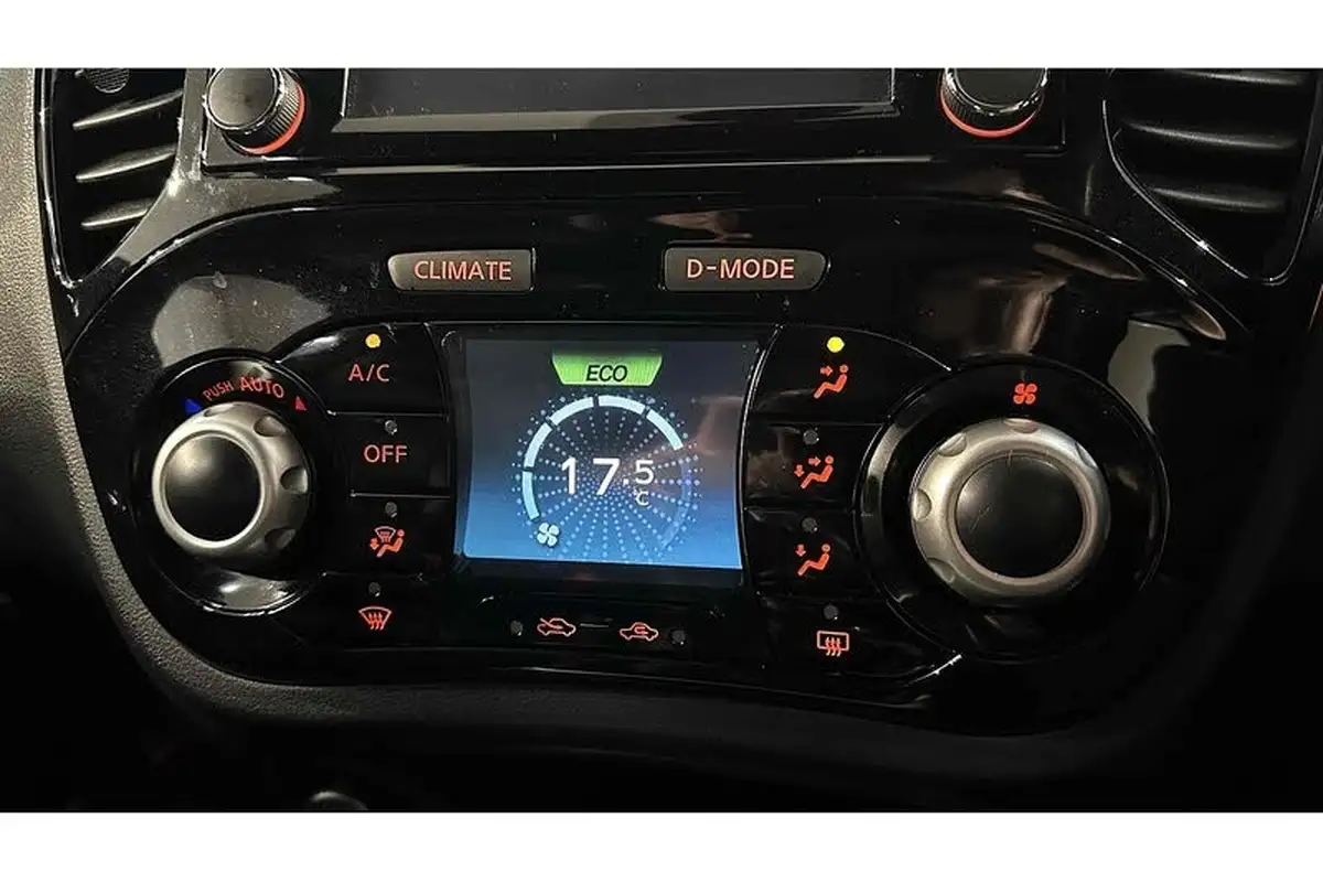 2017-nissan-juke-12-dig-t-n-connecta-ss-big-35