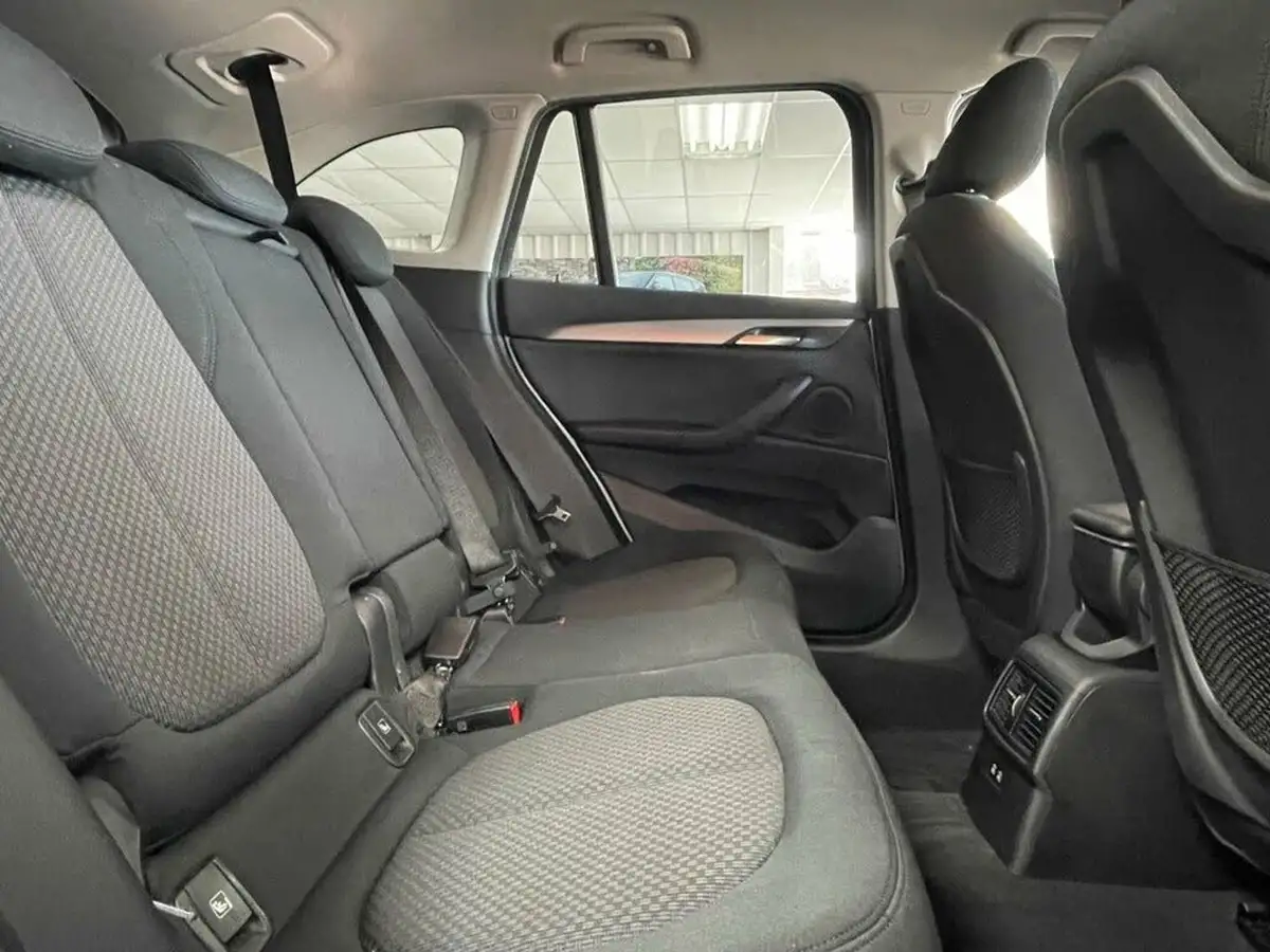 2019-bmw-x1-15-sdrive18i-se-big-27