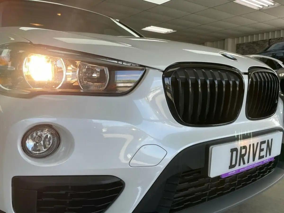 2019-bmw-x1-15-sdrive18i-se-big-3