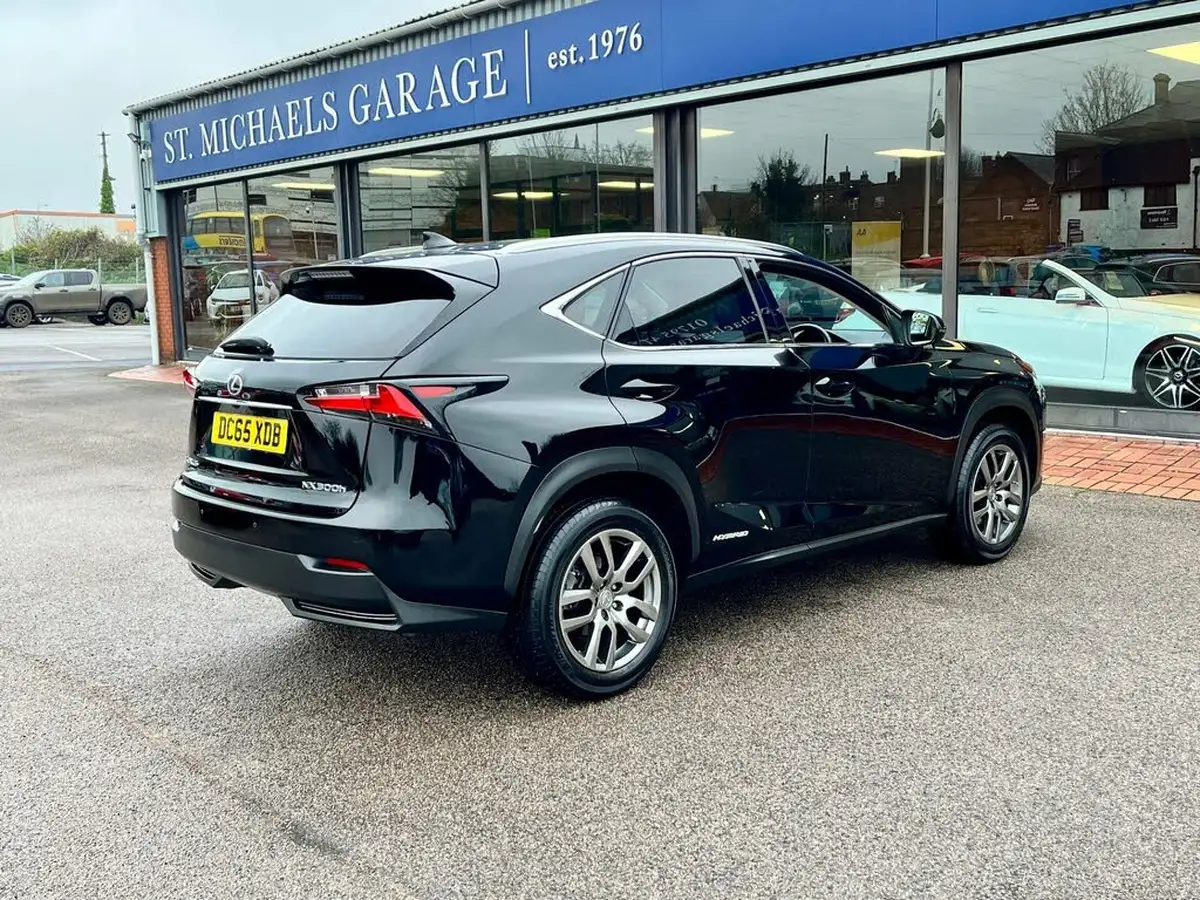 2015-lexus-nx-300h-25-luxury-197bhp-big-7