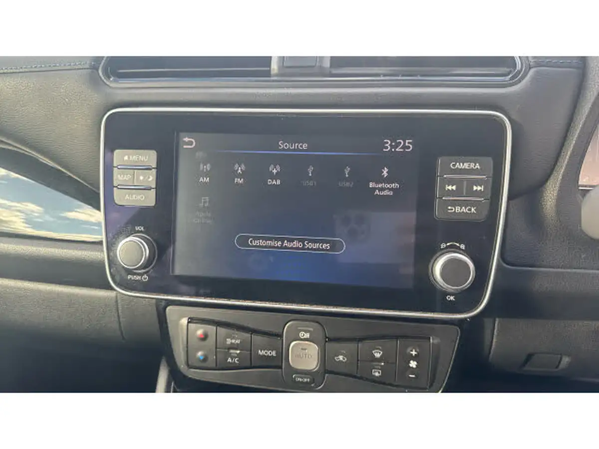 2023-nissan-leaf-e-n-connecta-39kwh-big-28