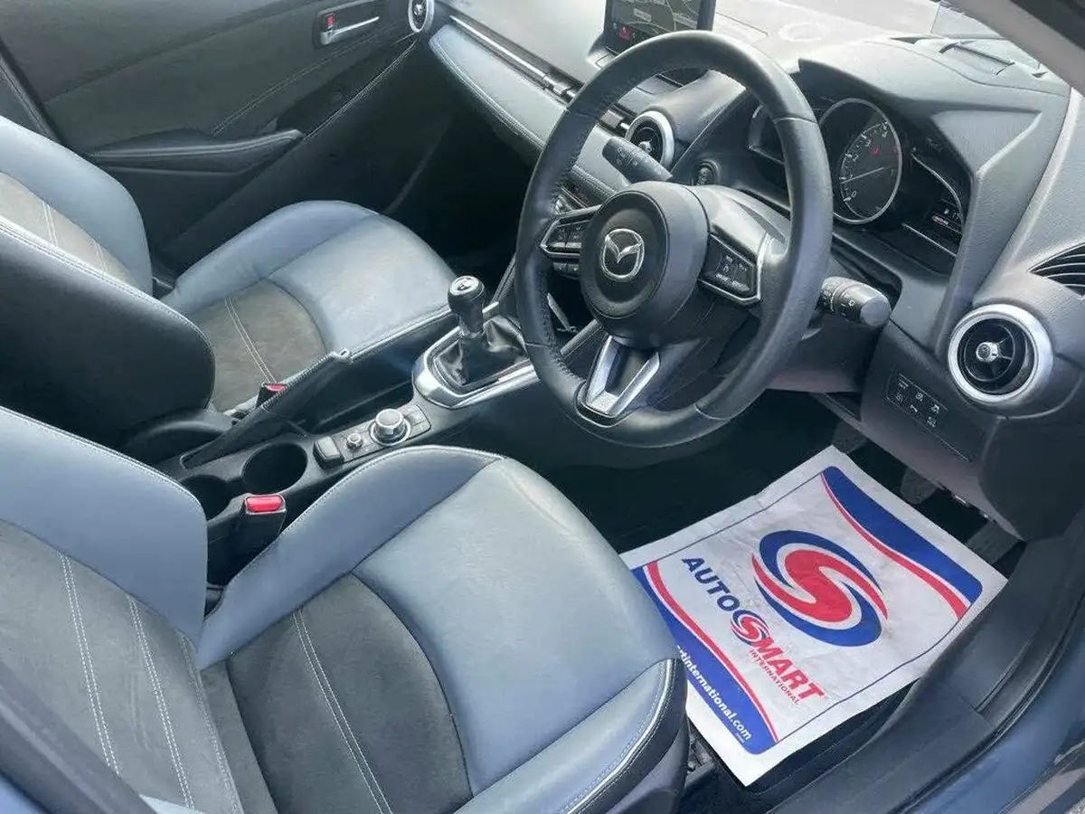 2022-mazda-mazda2-15-e-skyactiv-g-gt-sport-tech-big-8