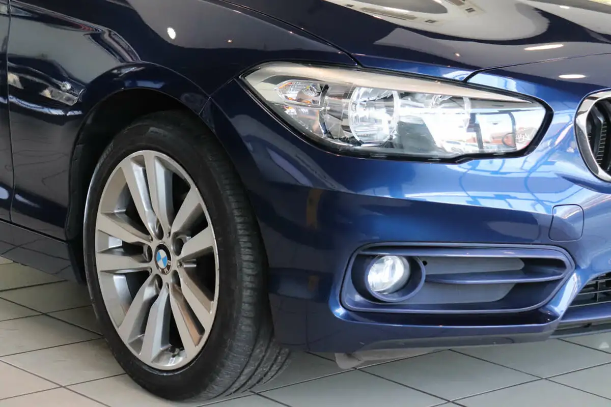 2017-bmw-1-series-15td-116d-sport-3d-auto-big-60