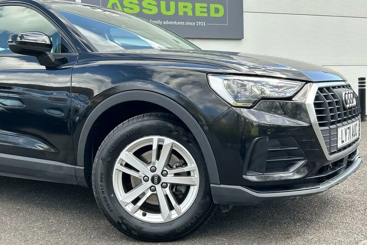 2022-audi-q3-15-35-tfsi-technik-cod-s-tronic-big-6