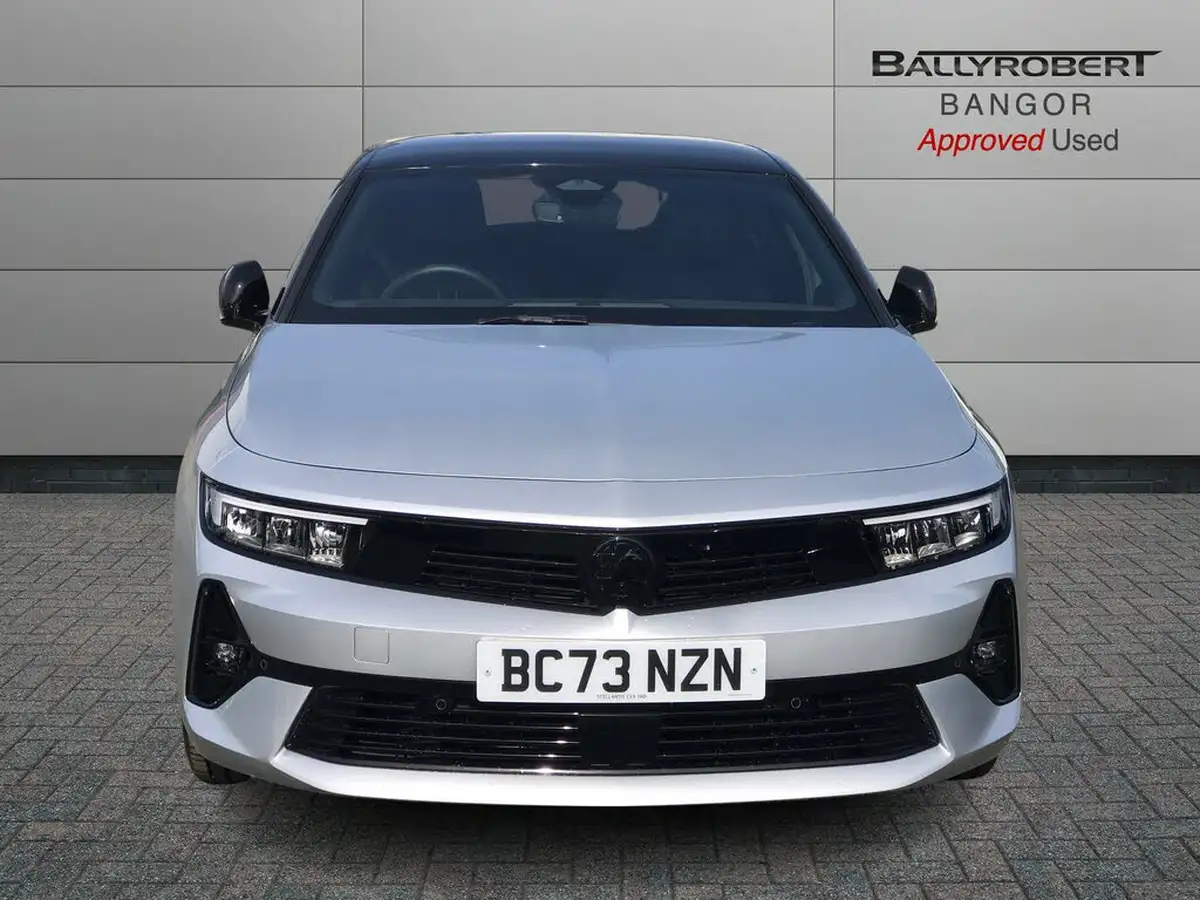 2024-vauxhall-astra-12-turbo-gs-130ps-sport-tourer-big-9