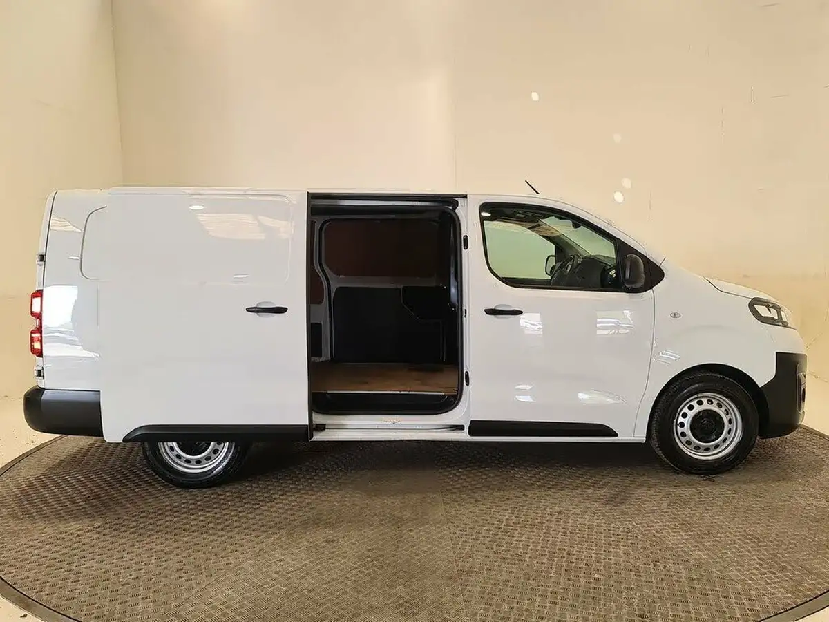 2022-vauxhall-vivaro-15td-2900-l2h1-dynamic-big-24