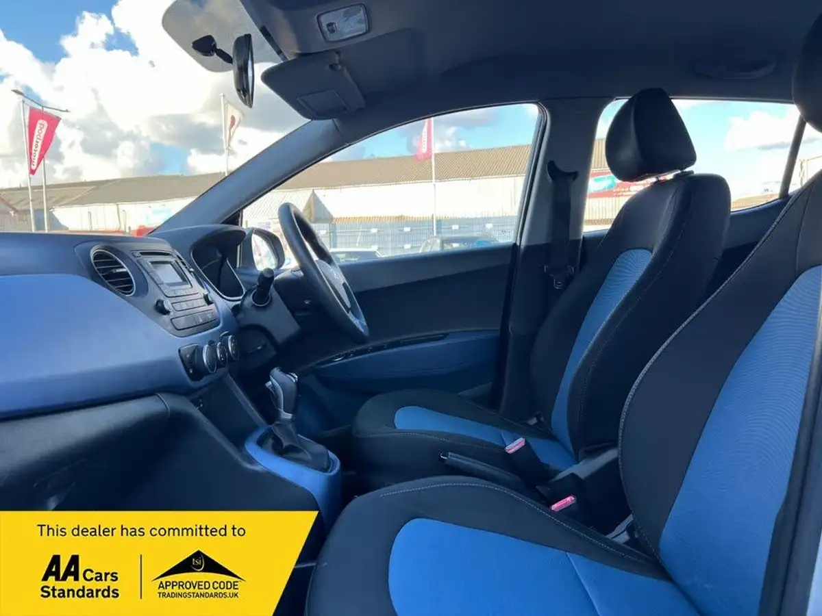 2014-hyundai-i10-12-se-auto-big-13