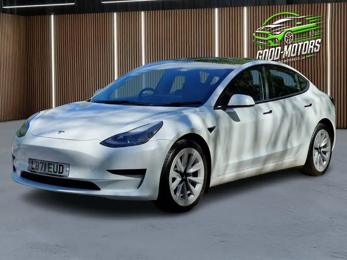 2021-tesla-model-3-e-standard-plus-big-2