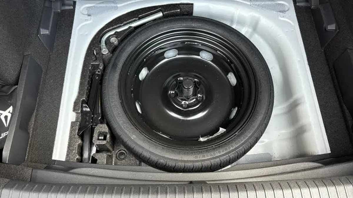 2022-cupra-formentor-15-tsi-v2-dsg-big-15
