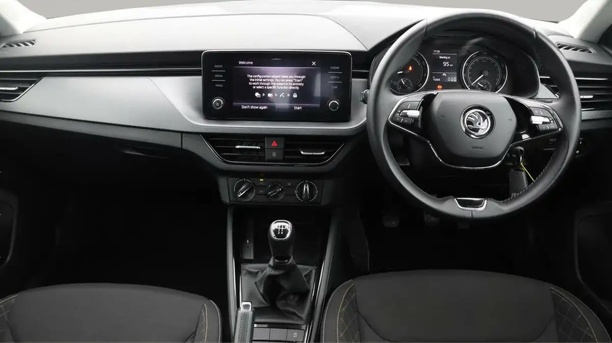 2021-skoda-kamiq-10-tsi-se-95ps-big-12