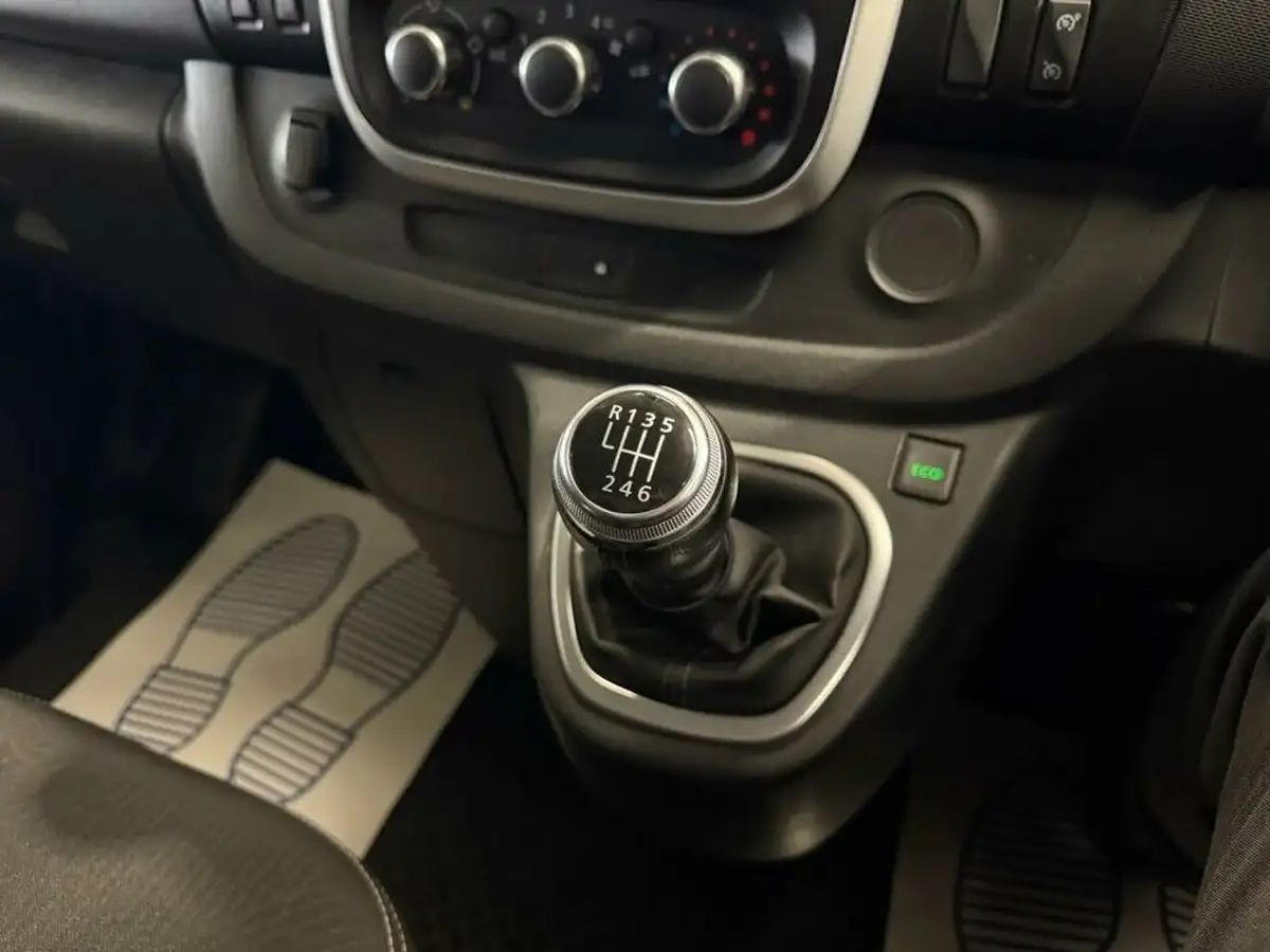 2021-nissan-nv300-20dci-tekna-l1h1-120bhpeu6dt-30-panel-big-20
