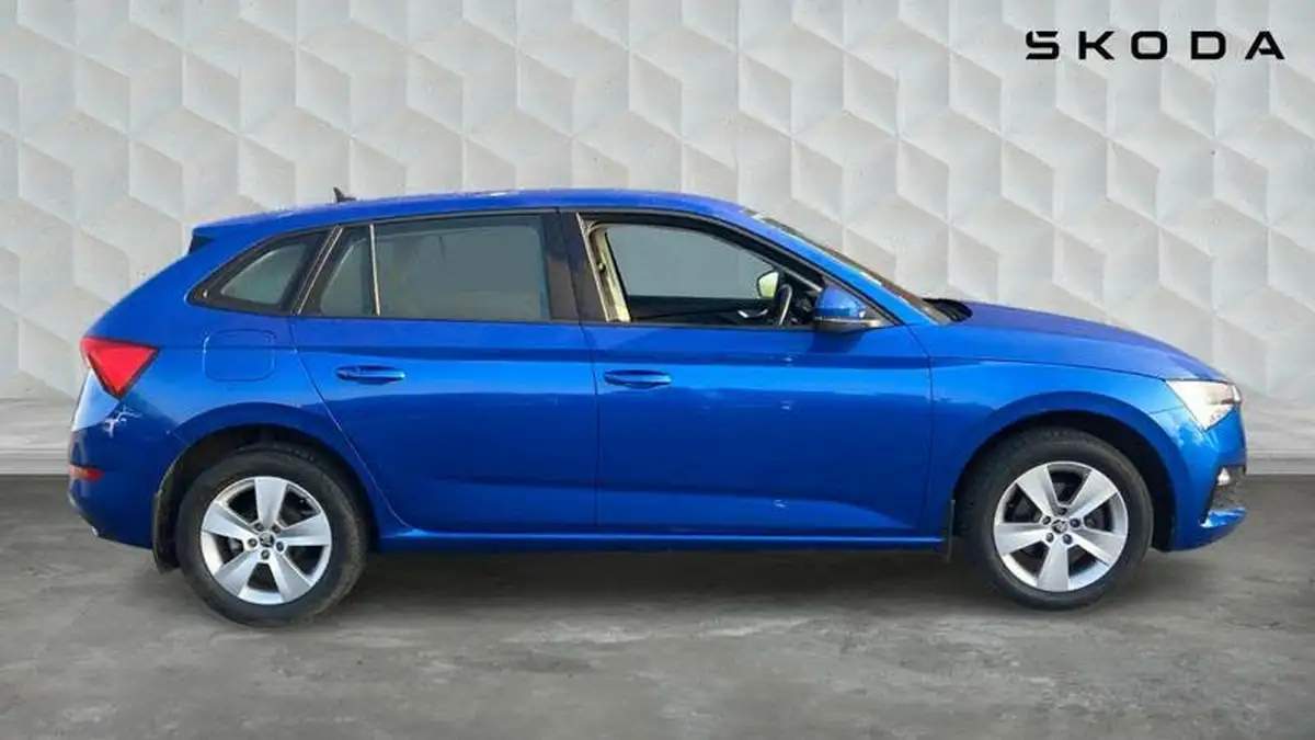 2019-skoda-scala-10-tsi-se-115ps-big-3