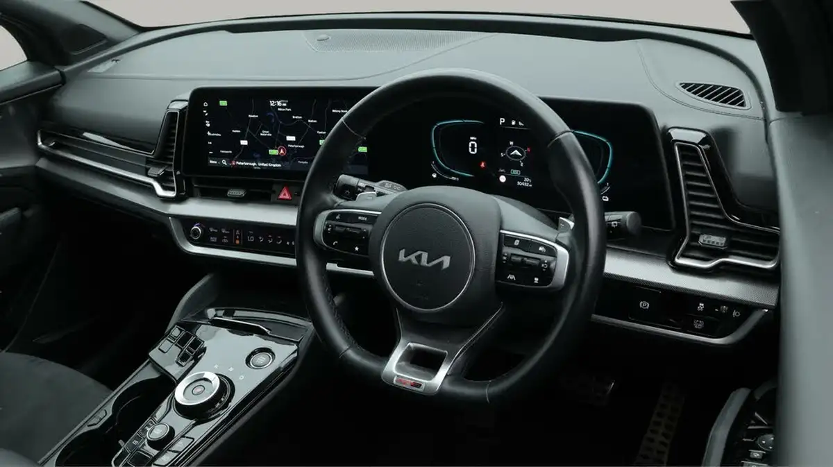 2022-kia-sportage-16-t-gdi-gt-line-226bhp-hev-1598cc-auto-big-9