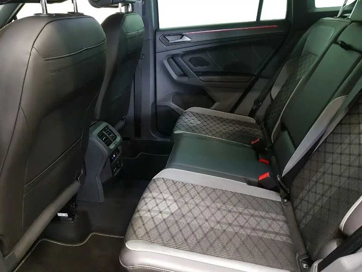 2024-volkswagen-tiguan-15-tsi-r-line-edition-big-5