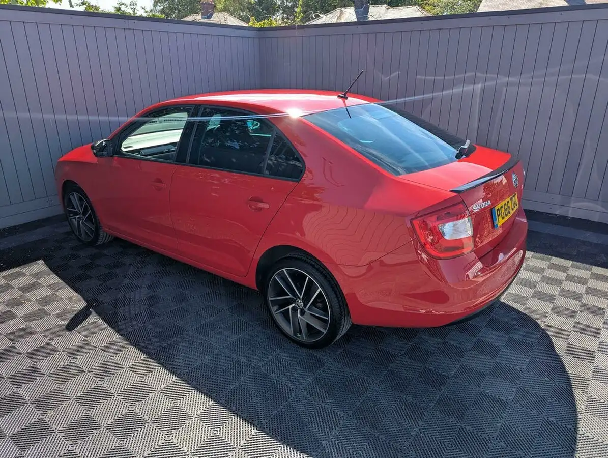 2017-skoda-rapid-12-tsi-sport-big-41