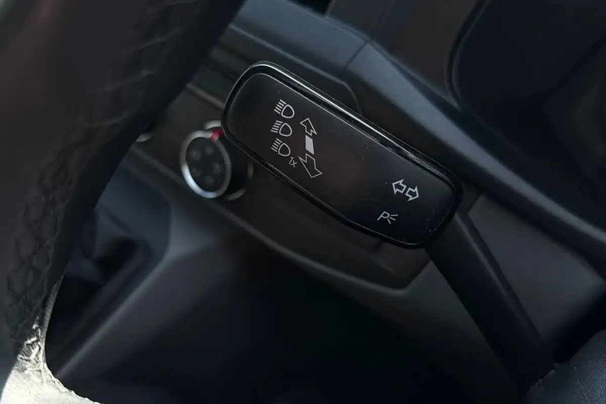 2024-volkswagen-transporter-big-52