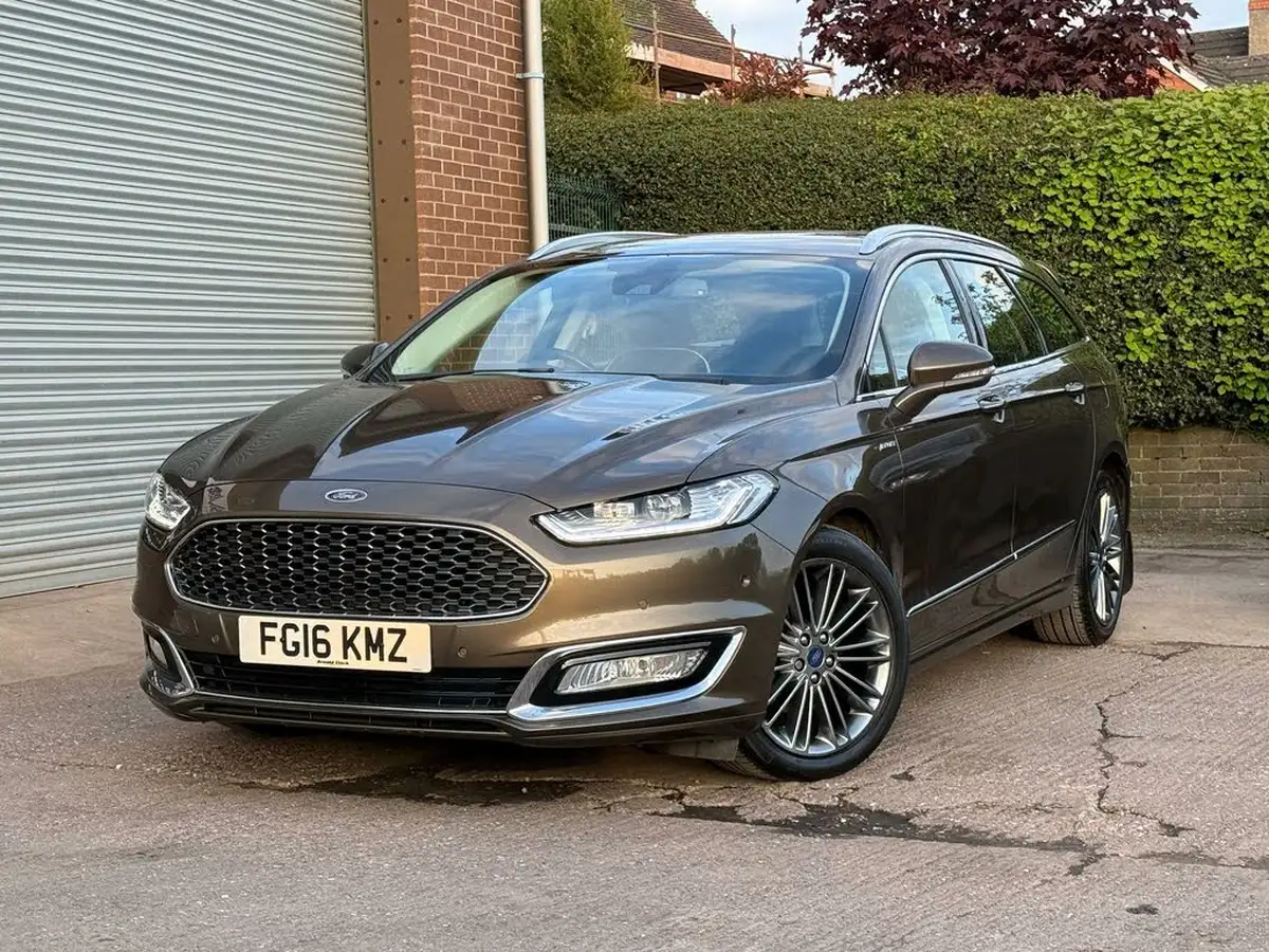 2016-ford-mondeo-20tdci-vignale-210ps-estate-5d-powershift-big-7