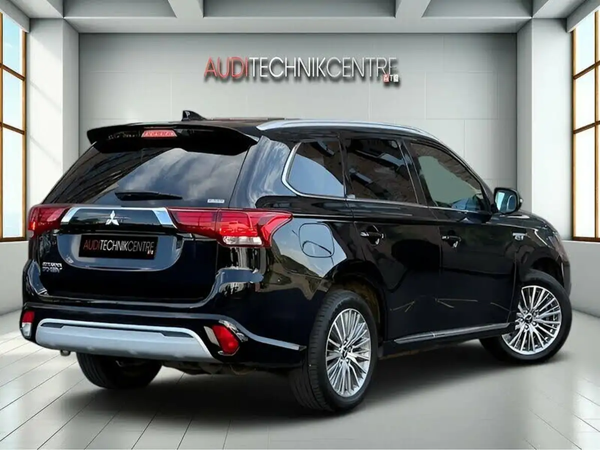 2021-mitsubishi-outlander-24-exceed-phev-big-4