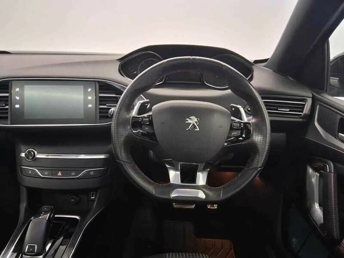 2019-peugeot-308-15-bluehdi-gt-line-eat8-big-9