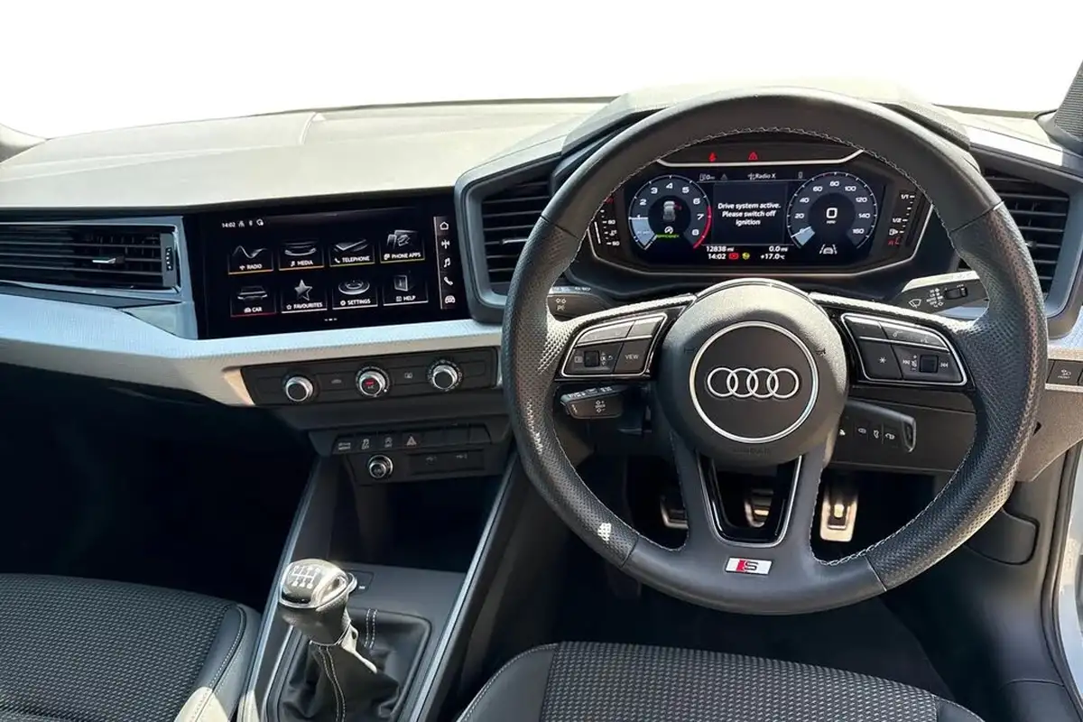 2023-audi-a1-10-30-tfsi-s-line-big-17