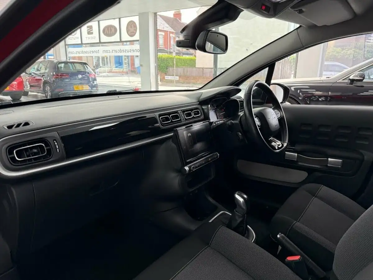 2017-citroen-c3-12-puretech-flair-82ps-big-14