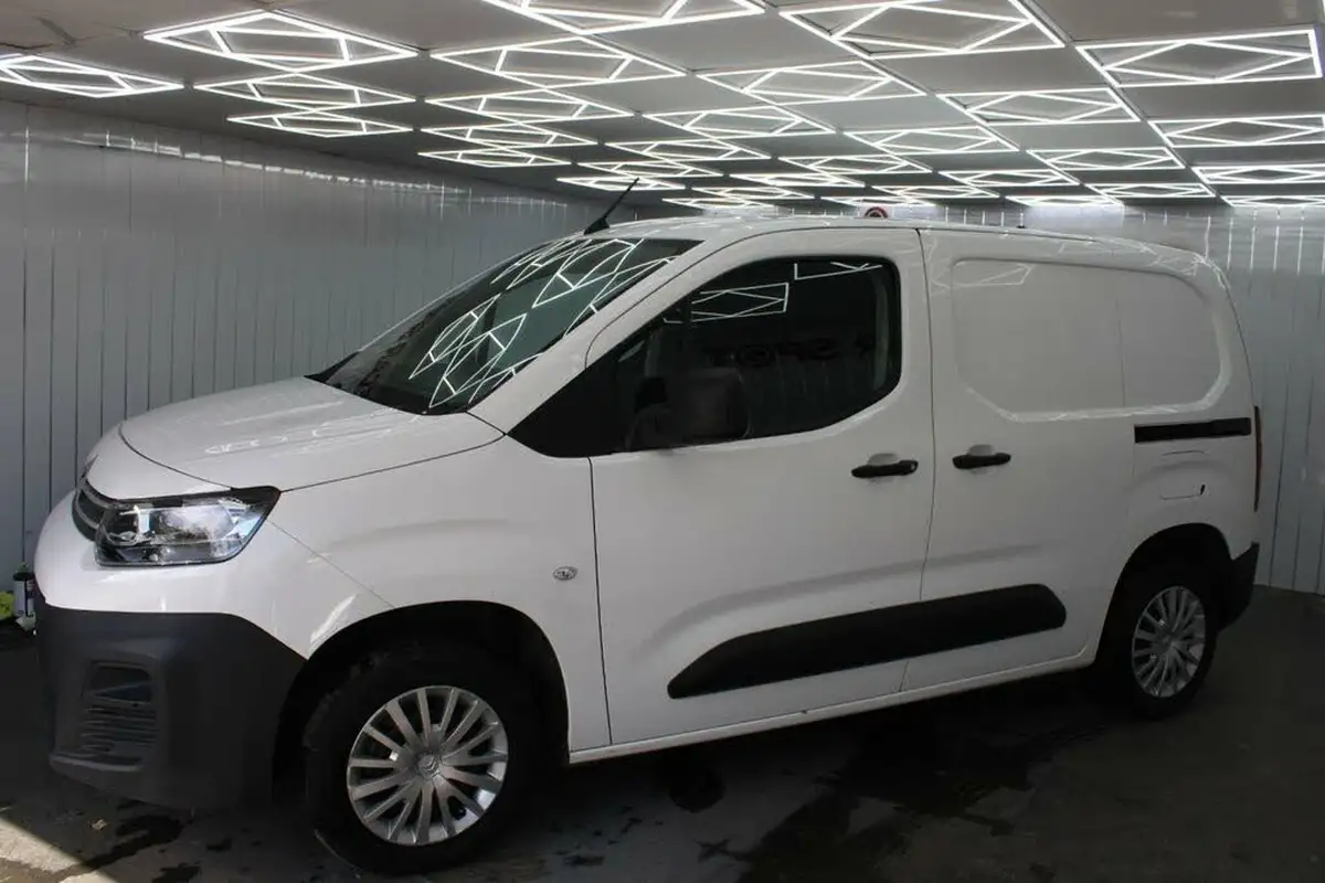 2021-citroen-berlingo-15bluehdi-650-enterprise-pro-big-5