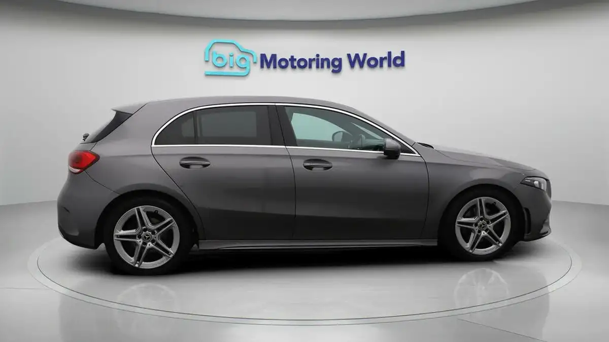 2020-mercedes-benz-a-class-13-a200-amg-line-hatchback-5d-7g-dct-big-8