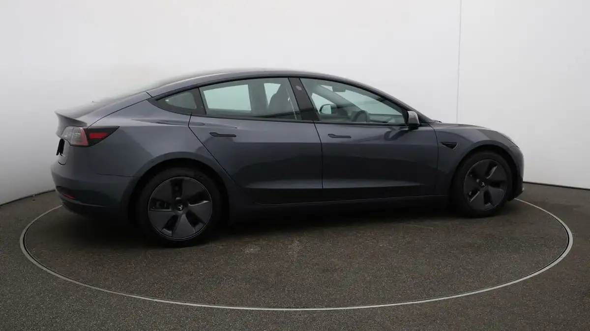 2021-tesla-model-3-e-long-range-4x4-big-43