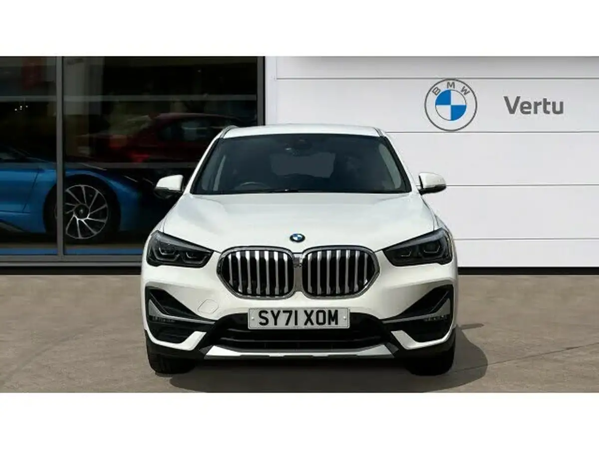 2022-bmw-x1-20td-sdrive18d-xline-sport-auto-big-15