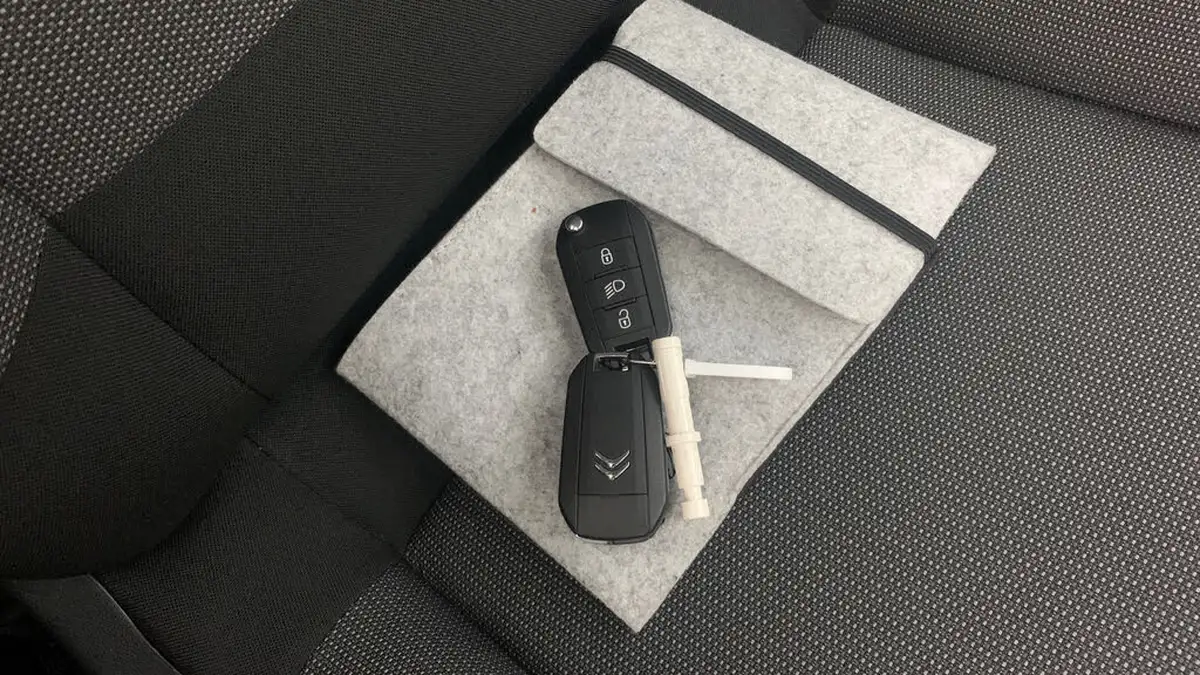 2023-citroen-c3-12-puretech-c-series-edition-83ps-ss-big-37