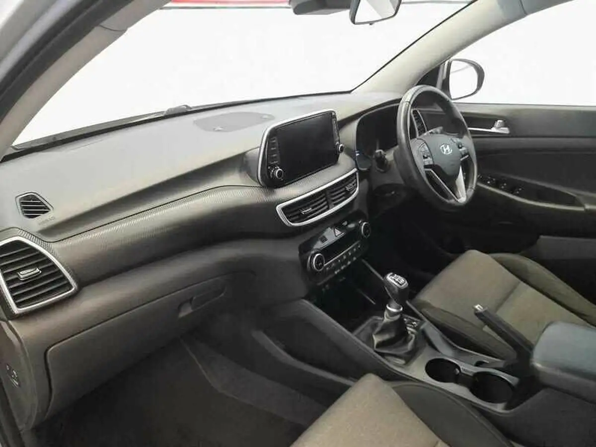 2021-hyundai-tucson-16-t-gdi-se-nav-big-13