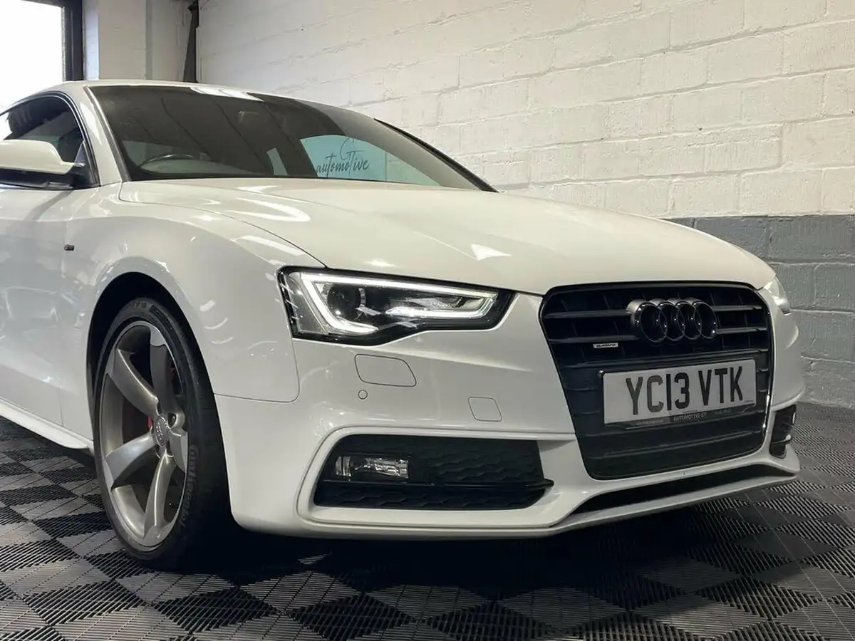 2013-audi-a5-20td-quattro-black-edition-coupe-2d-big-10